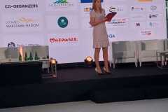 09b9f198-c548-4165-82f6-c6c793ecb2e8