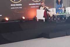 2da4fcff-7a2d-472b-b8b5-08ca1569ead3