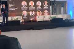 b62ae61c-0c57-4e98-b2c7-0a02cf919ccc